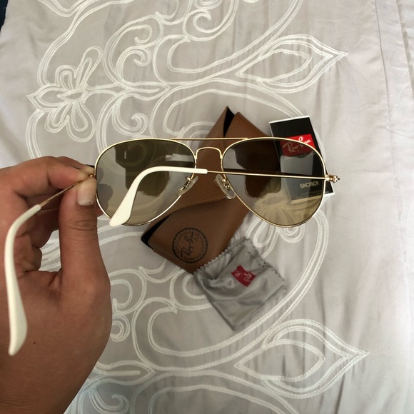 Gold Aviator Ray-Ban - Picture 4 of 5